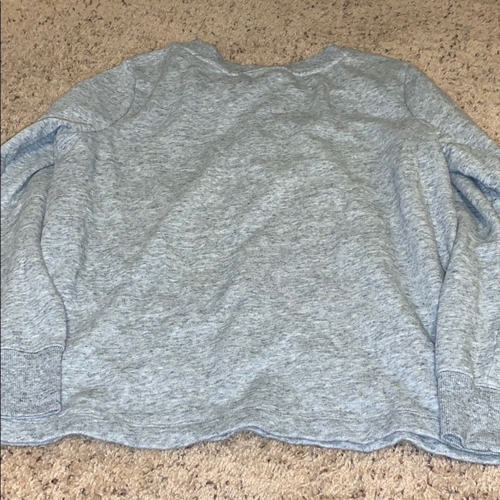 gray crew neck - Picture 2 of 2